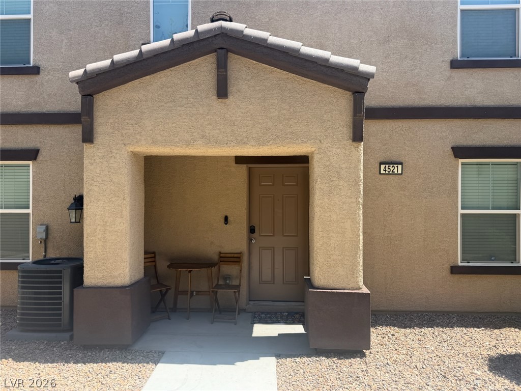 4521 Dover Straight Street Property Photo 1