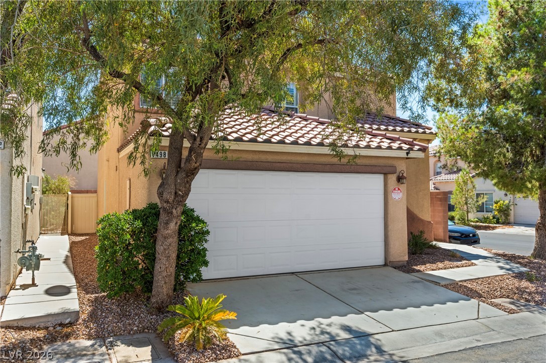 7498 Buttonbrush Court Property Photo 3