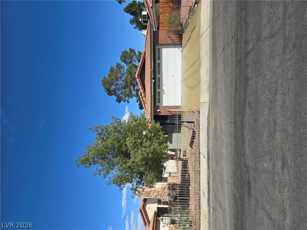 1744 Yellow Rose Street Property Photo 1