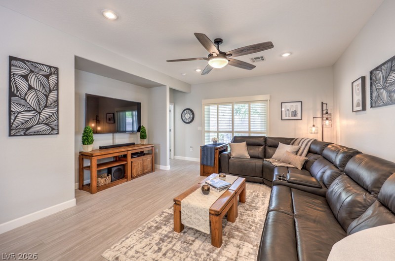 2452 Gamma Ray Place Property Photo 3