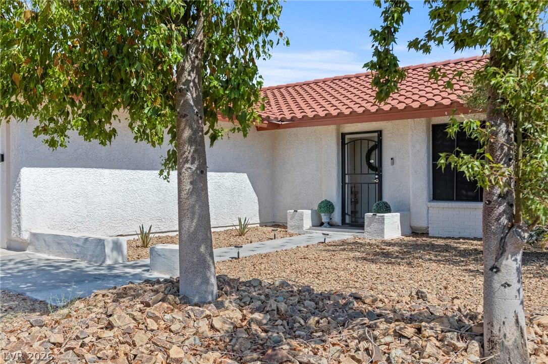 445 Concord Way Property Photo 4
