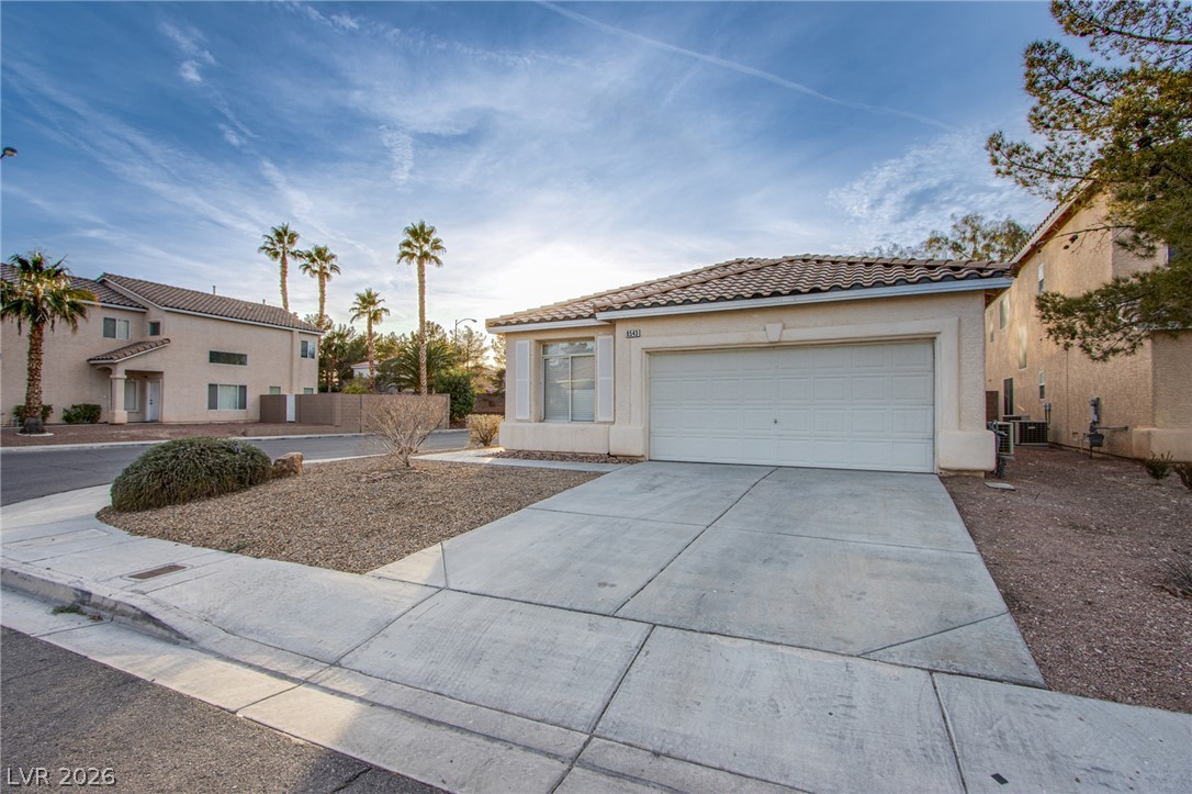 8543 Ebony Hills Way Property Photo 1