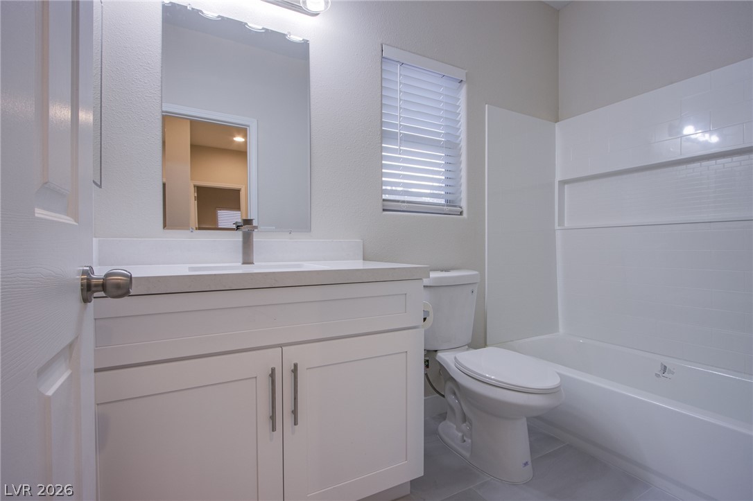8543 Ebony Hills Way Property Photo 17
