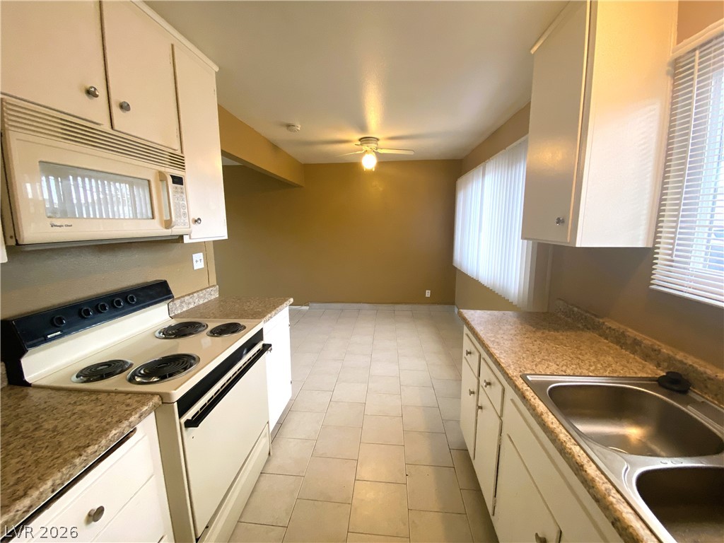 3200 Arlene Way A Property Photo 12