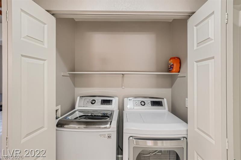 67 East Agate Avenue 208 Property Photo 18