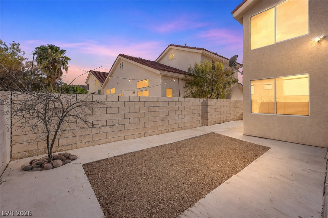 1874 Mesquite Canyon Drive Property Photo 33