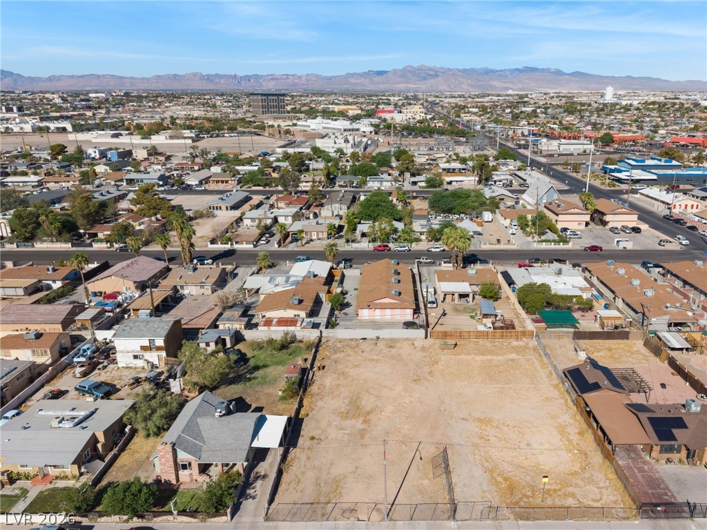 2315 Mccarran Property Photo 4