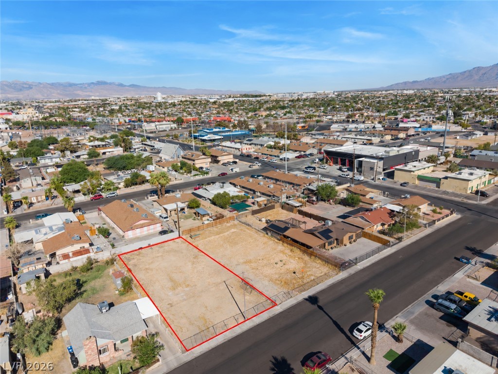 2315 Mccarran Property Photo 4