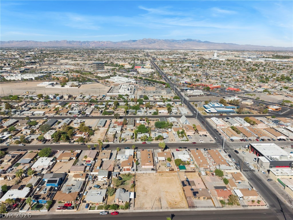 2315 Mccarran Property Photo 6