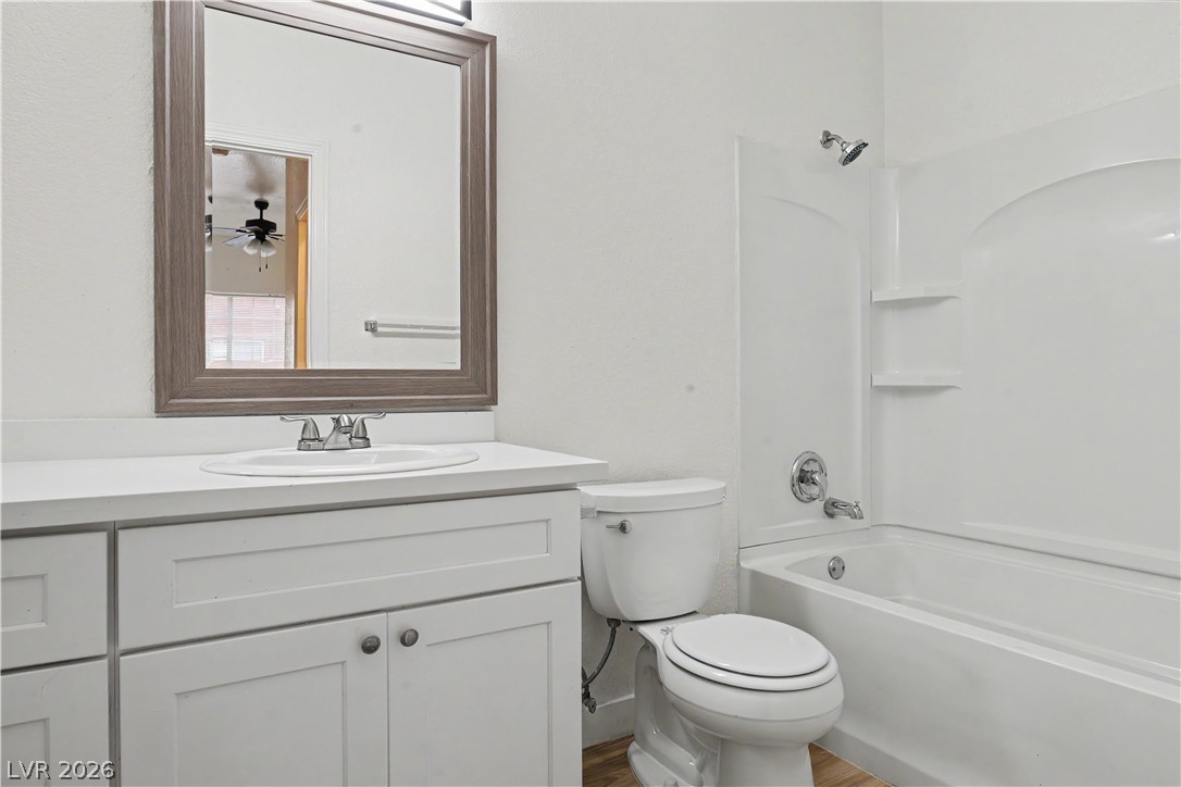 4730 East Craig Road 1132 Property Photo 17