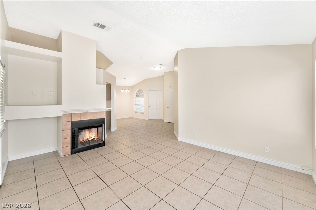 2705 Cheshire Court Property Photo 9