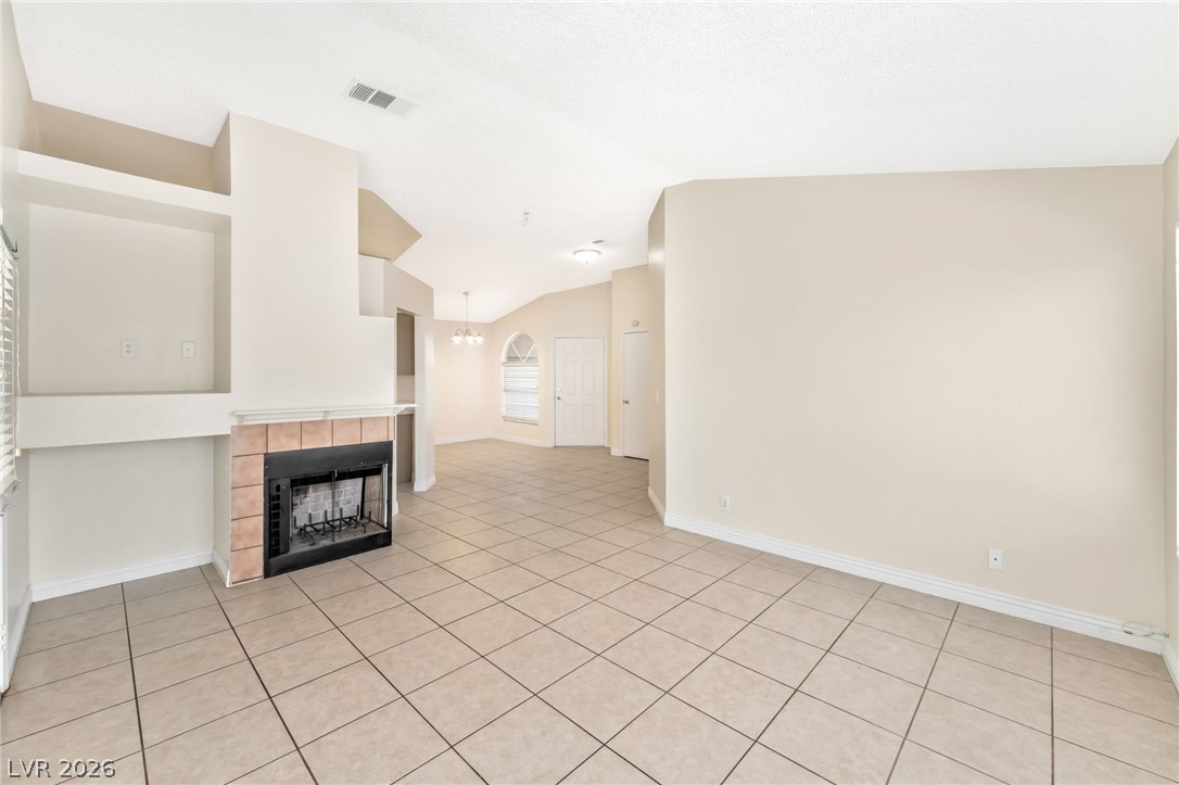 2705 Cheshire Court Property Photo 10