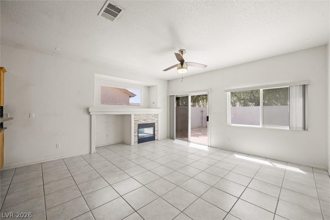 10291 Songsparrow Court Property Photo 7