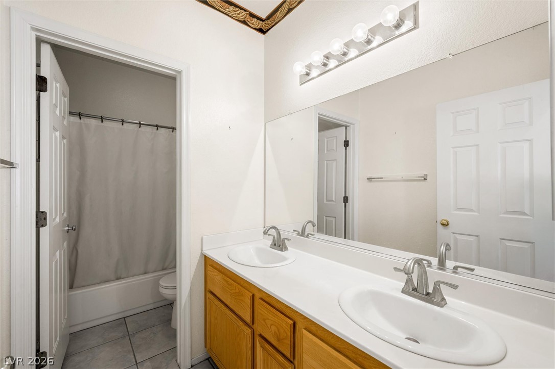 10291 Songsparrow Court Property Photo 9