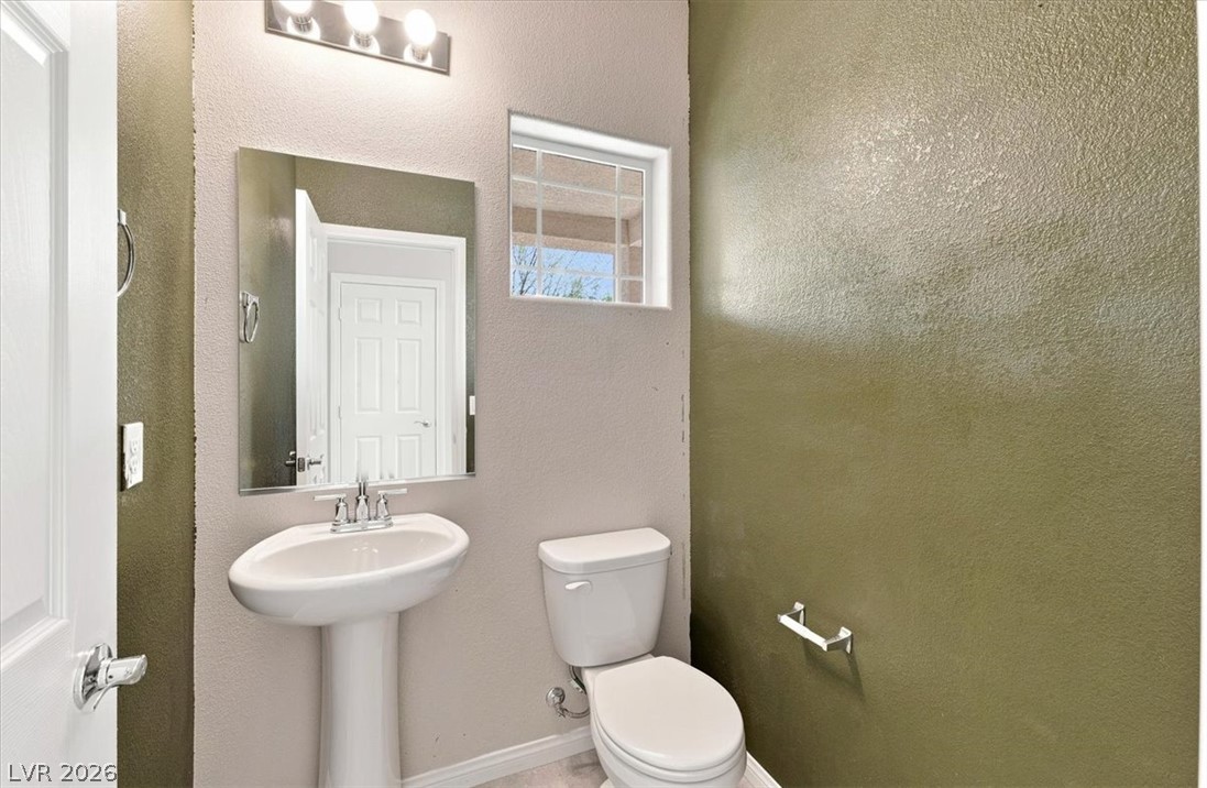 7227 Glimmer Point Street Property Photo 15