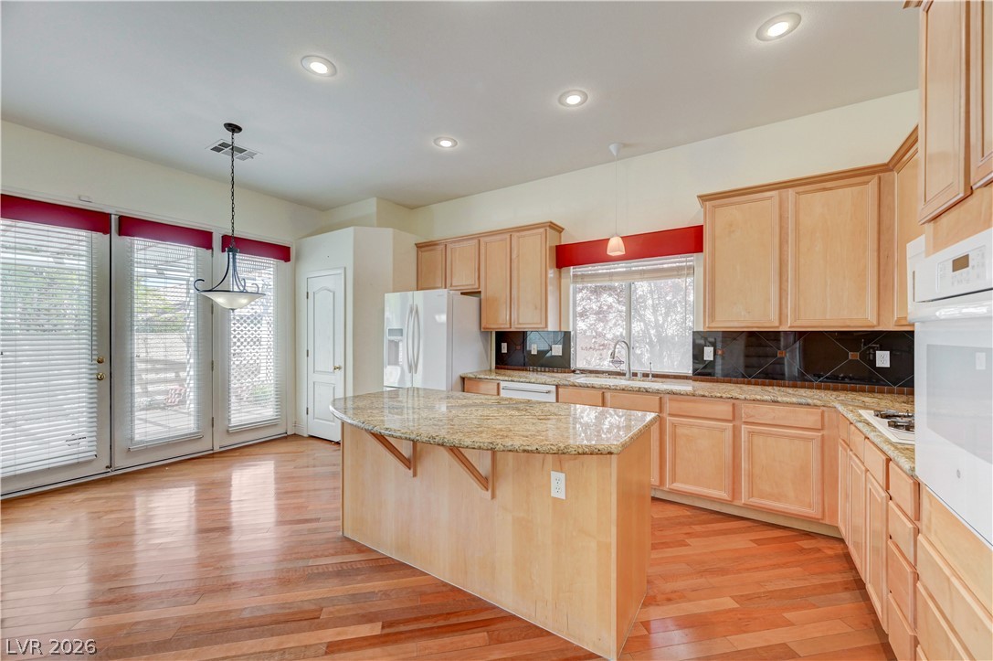 33 Staghorn Street Property Photo 8