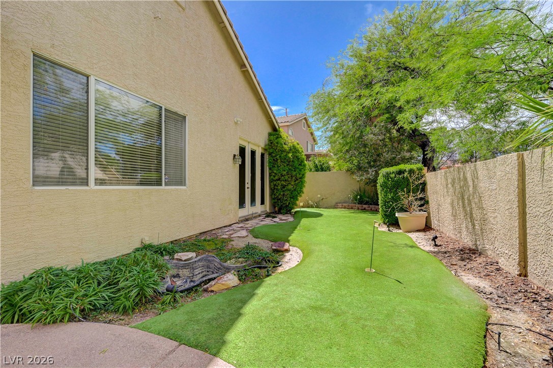 33 Staghorn Street Property Photo 37