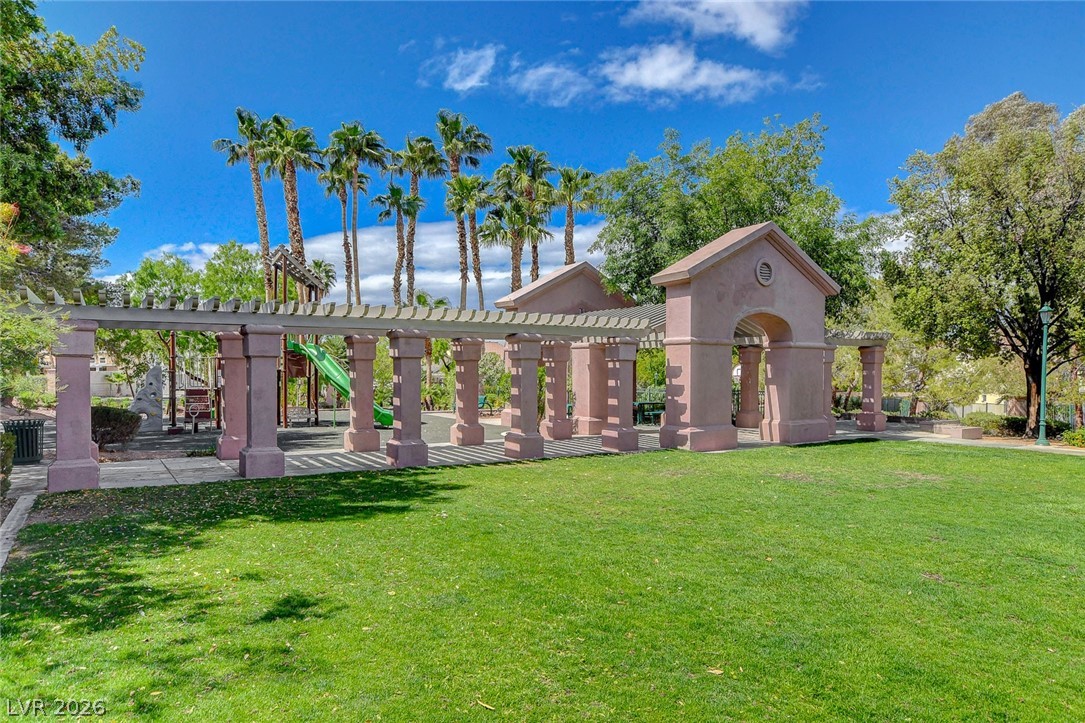 33 Staghorn Street Property Photo 50