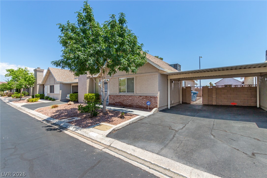 616 Jonathan Glen Way Property Photo 3