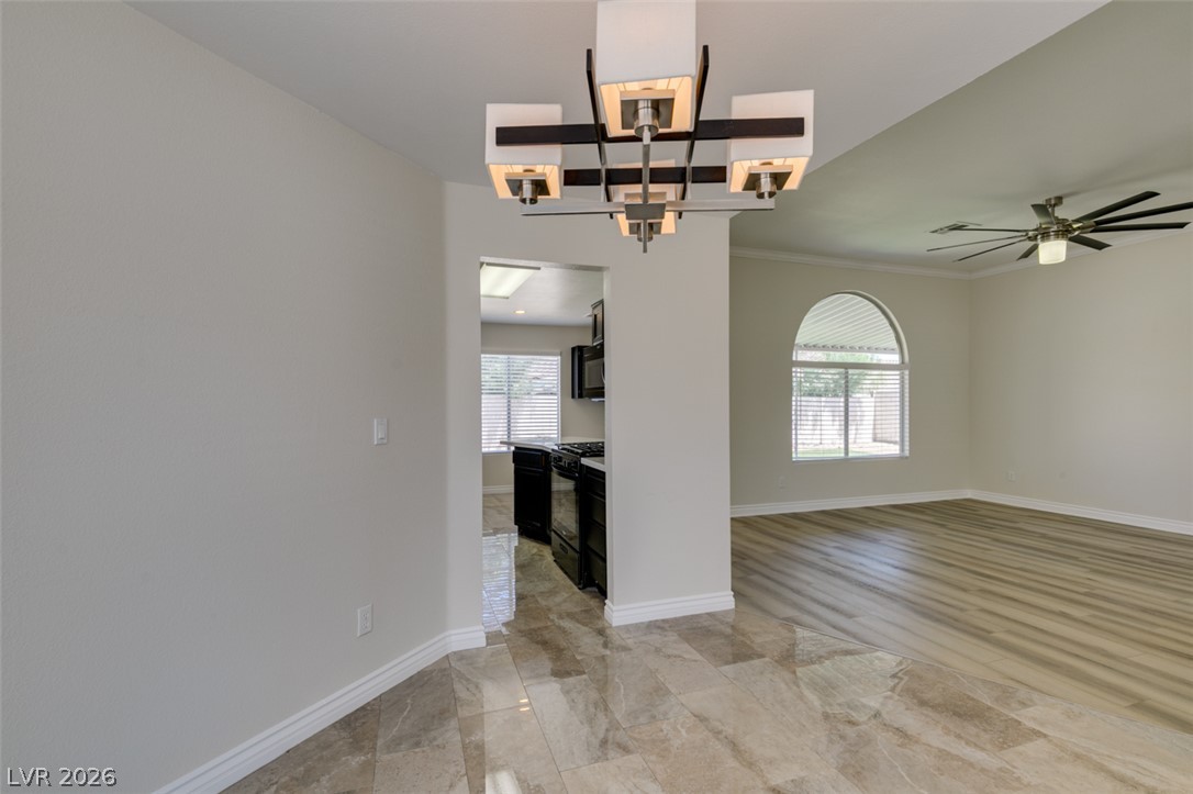 434 Viewmont Drive Property Photo 14