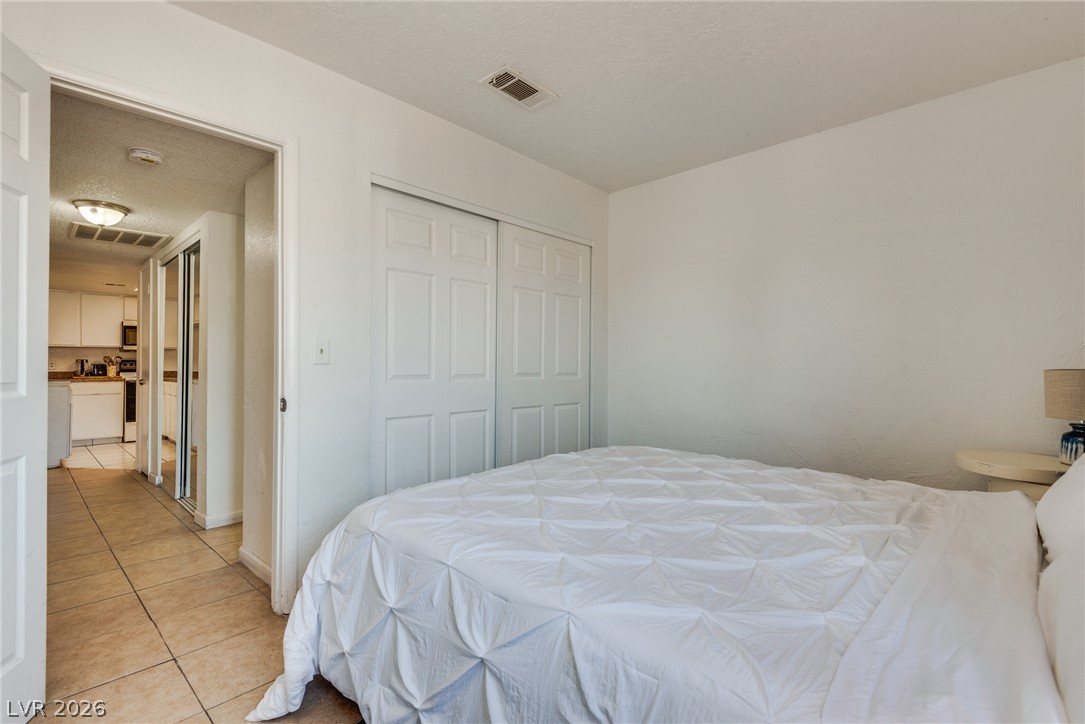 5829 Smoke Ranch Road D Property Photo 26