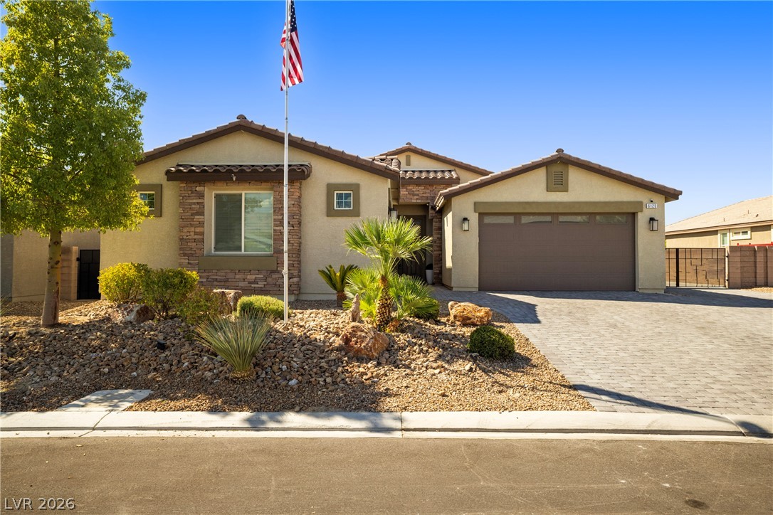 6125 Steinway Avenue Property Photo 1