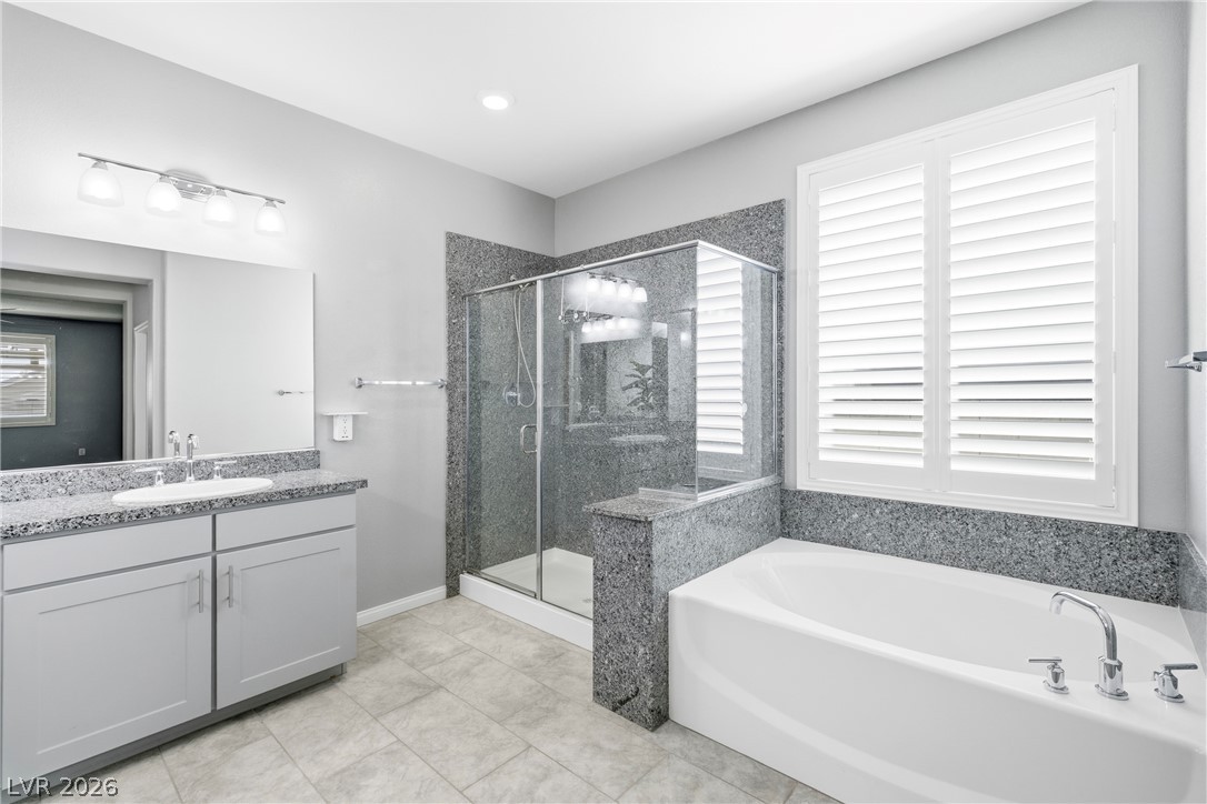 6125 Steinway Avenue Property Photo 17