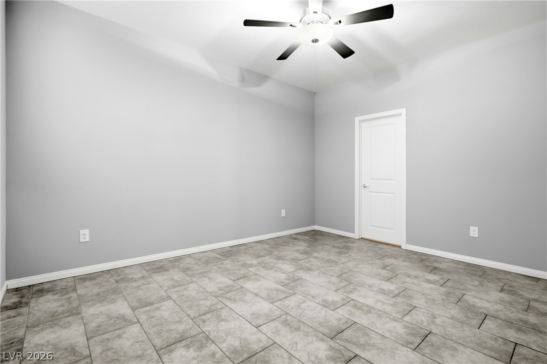 6125 Steinway Avenue Property Photo 24