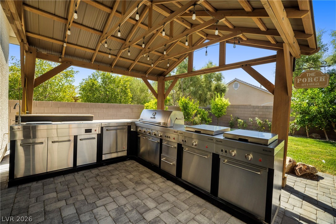 6125 Steinway Avenue Property Photo 30
