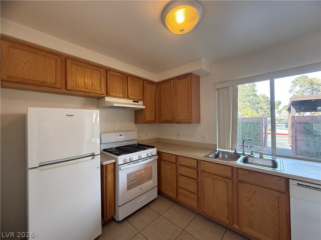 6211 Meadowhaven Lane Property Photo 7