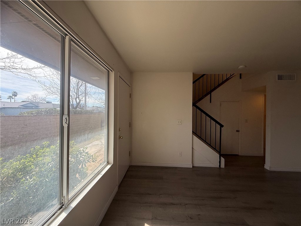 6211 Meadowhaven Lane Property Photo 13