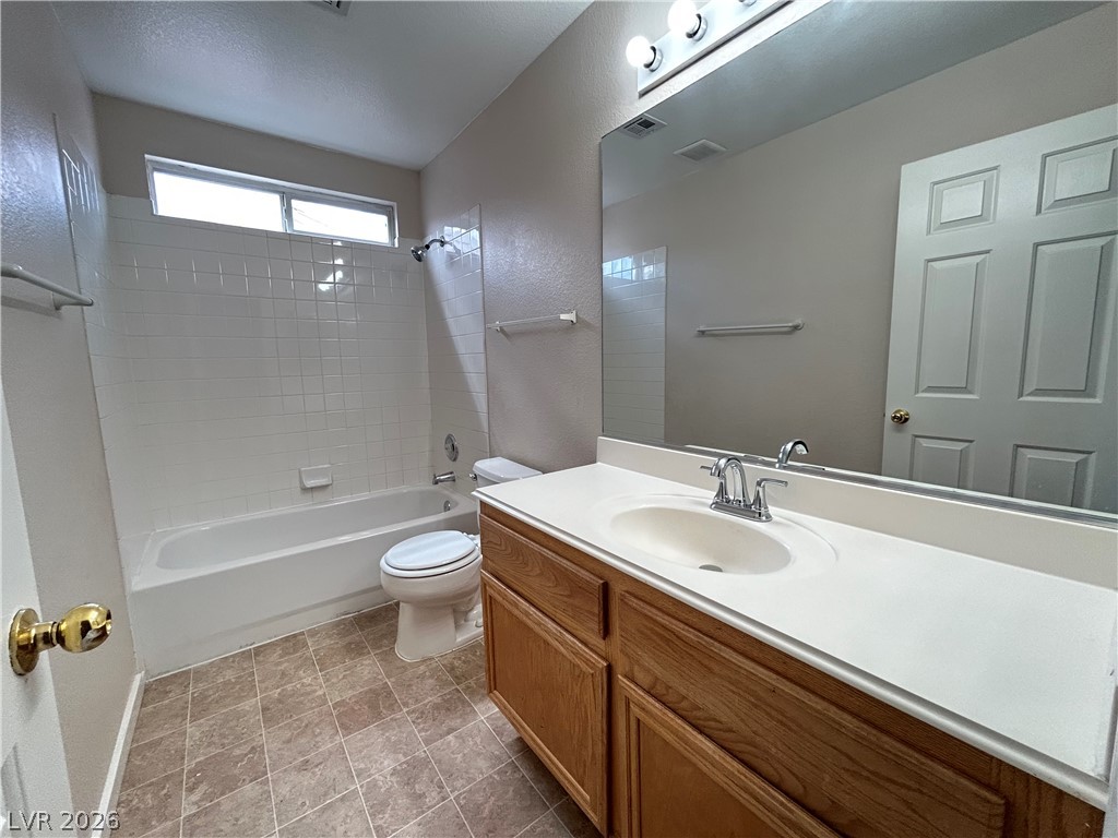 9317 Mountain Cliffs Avenue Property Photo 17