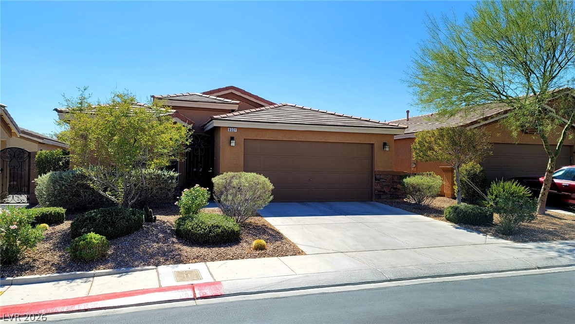 8327 Spectacle Reef Avenue Property Photo 1