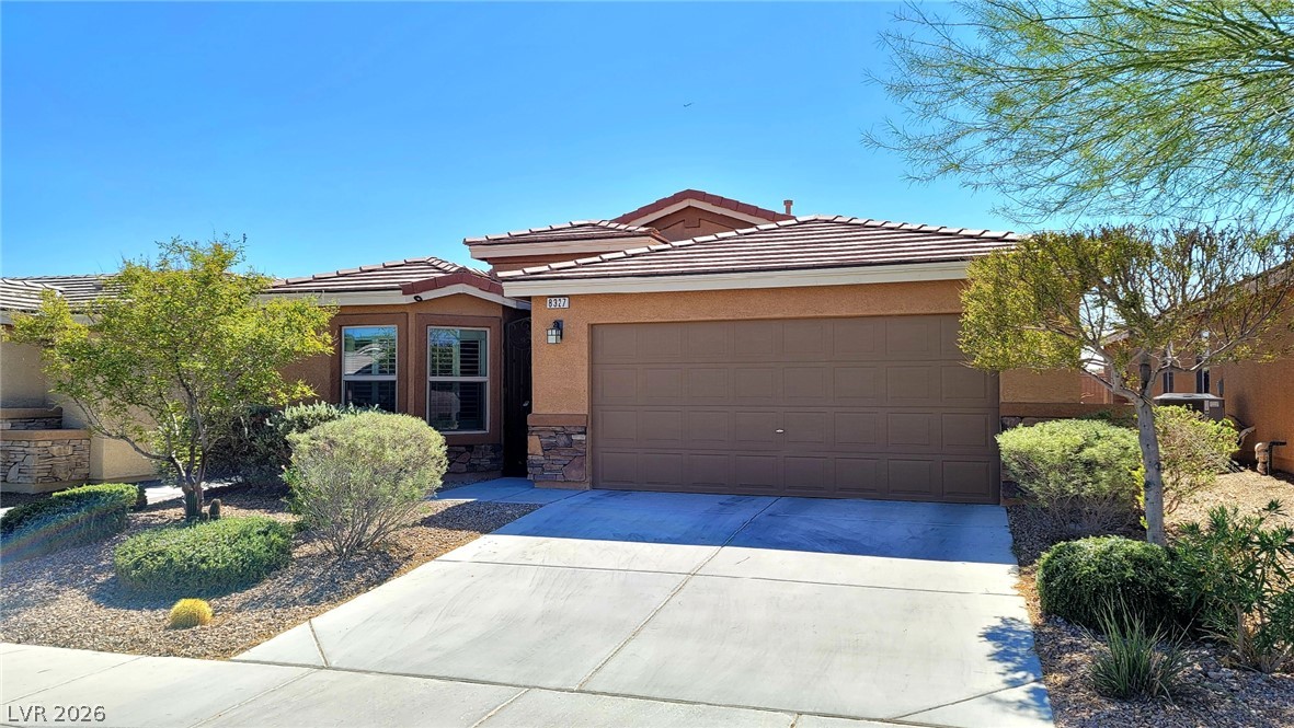 8327 Spectacle Reef Avenue Property Photo 2