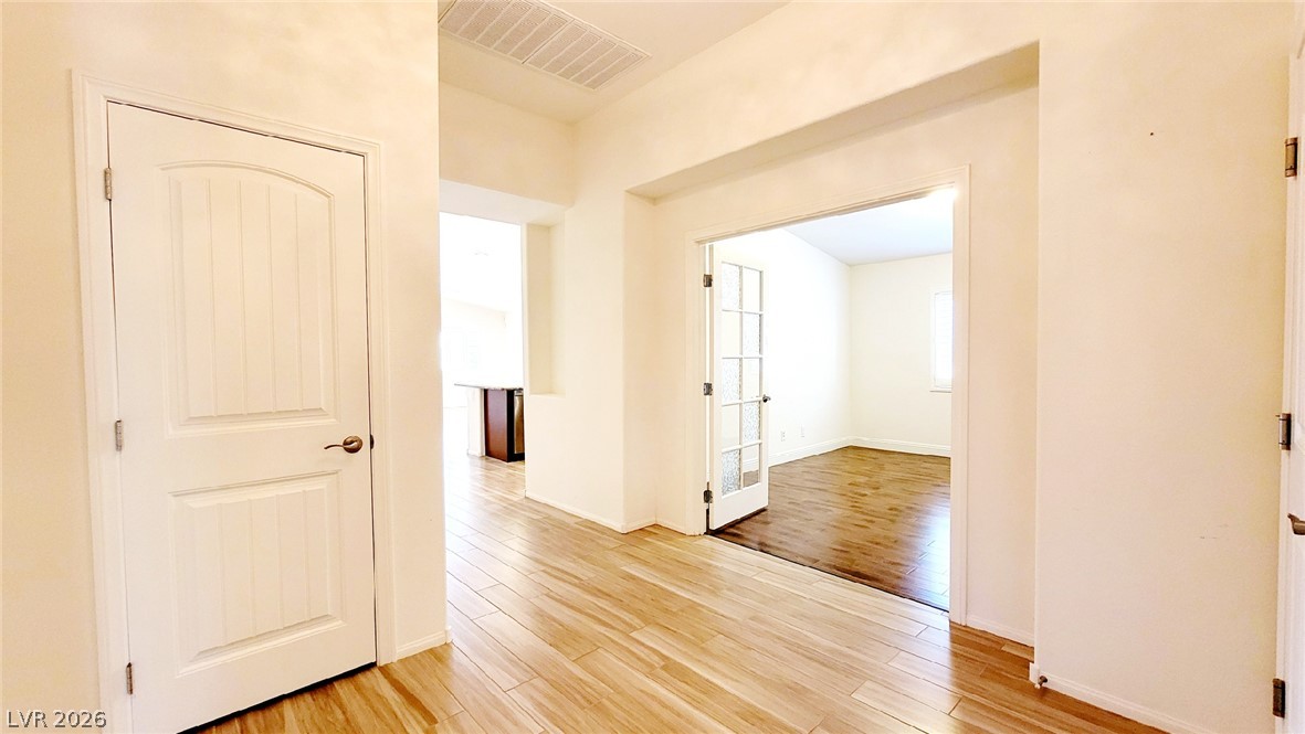 8327 Spectacle Reef Avenue Property Photo 3