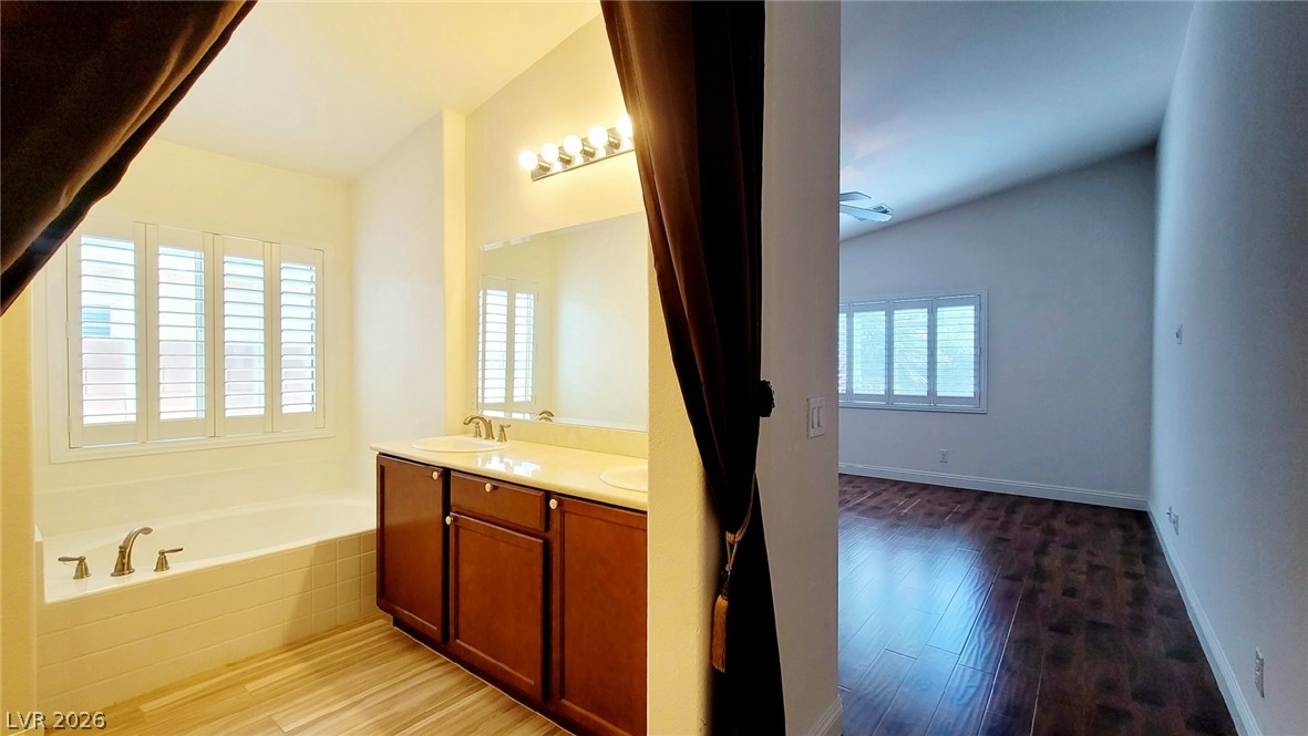 8327 Spectacle Reef Avenue Property Photo 18