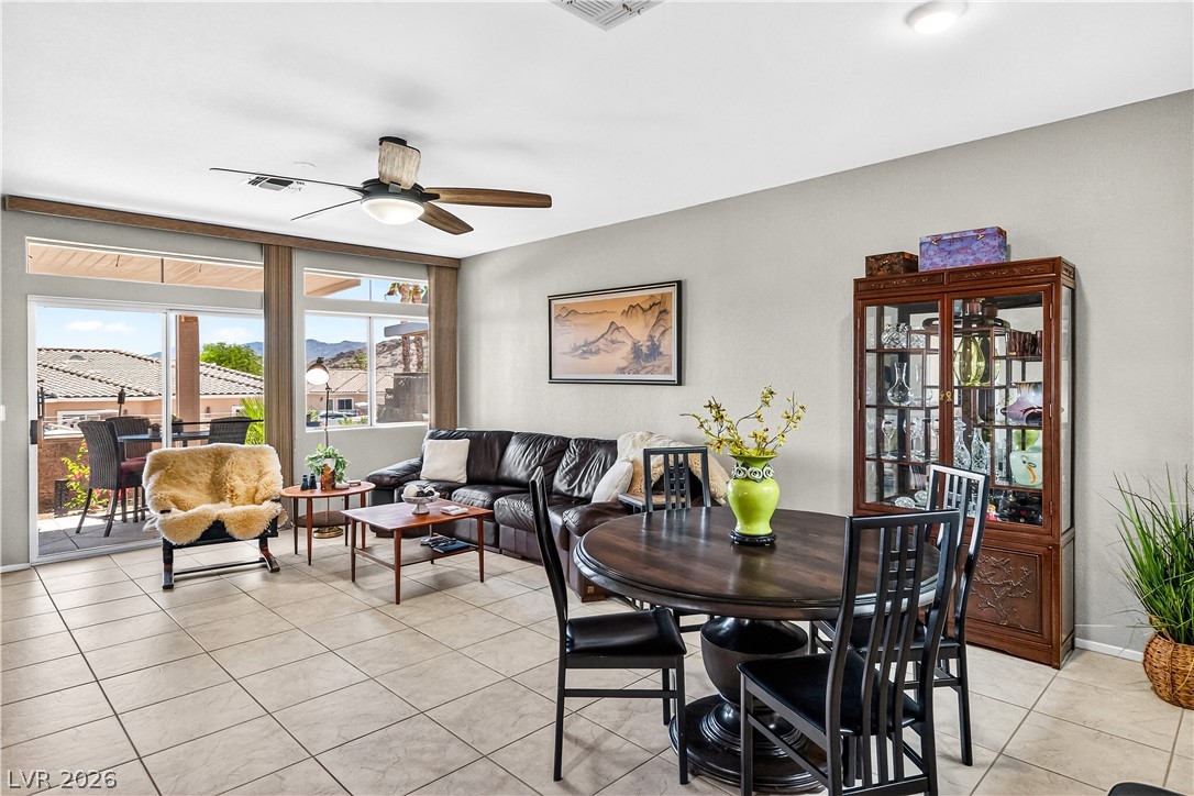 3374 Pheasant Canyon Way Property Photo 12