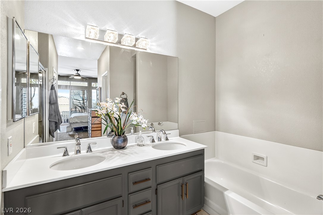 3374 Pheasant Canyon Way Property Photo 48