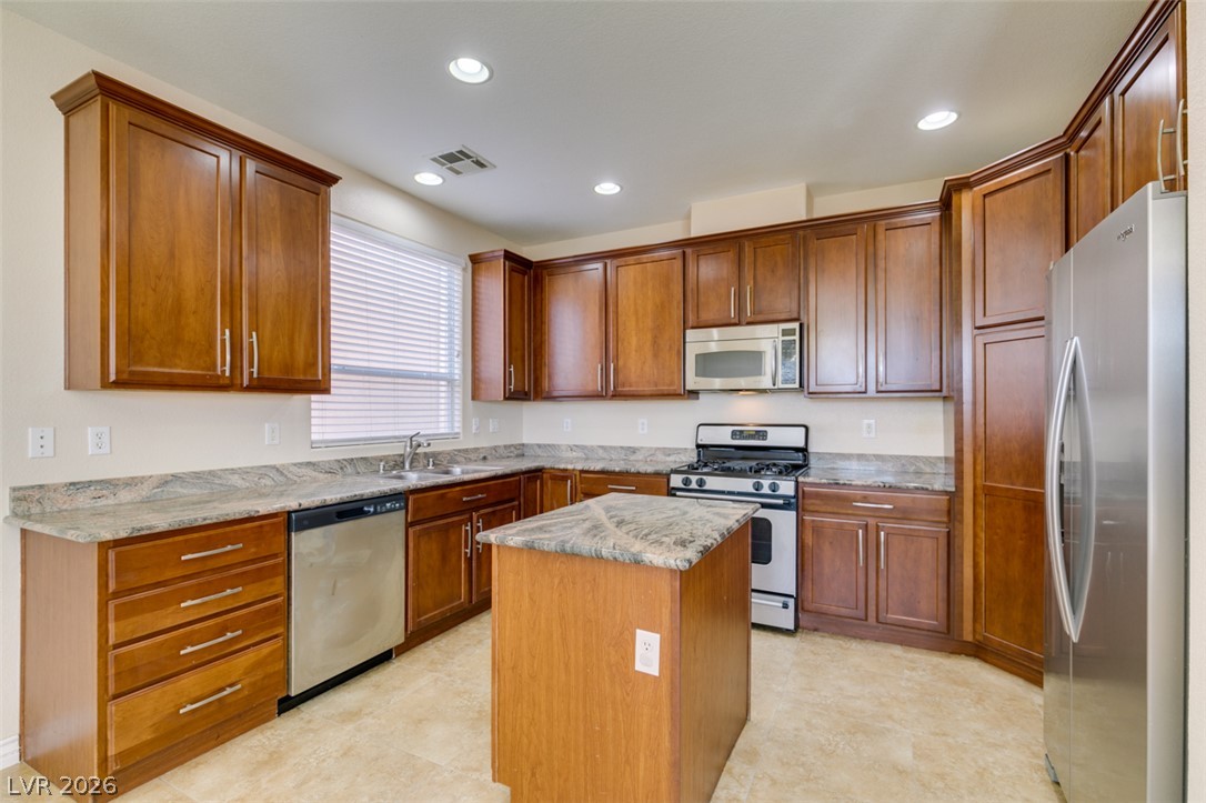 2822 Kinknockie Way Property Photo 17