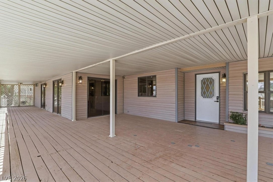 7030 West Rome Boulevard Property Photo 6