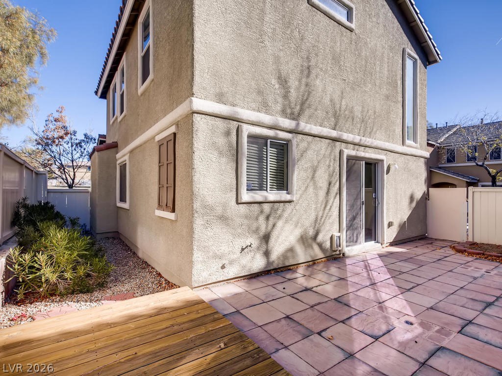 1939 Sundown Canyon Drive Property Photo 11