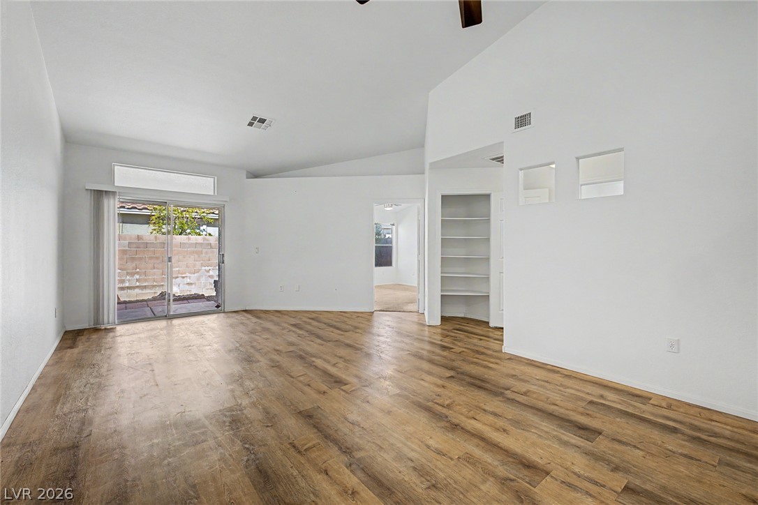 115 Tapatio Street Property Photo 8