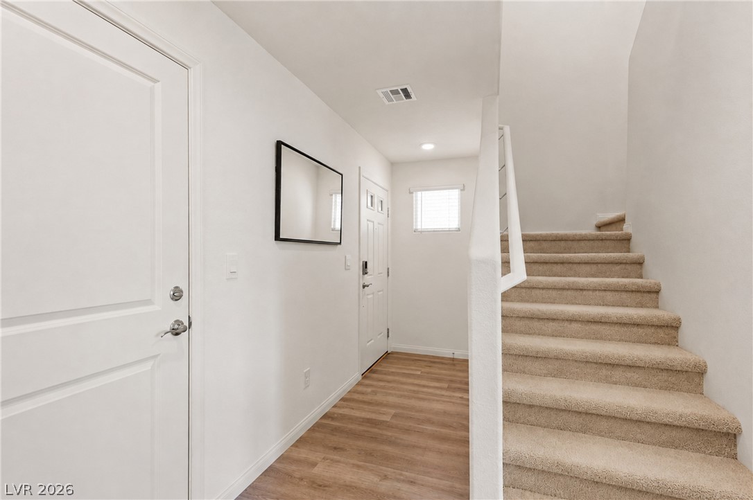 593 Harmony Rock Avenue Property Photo 10