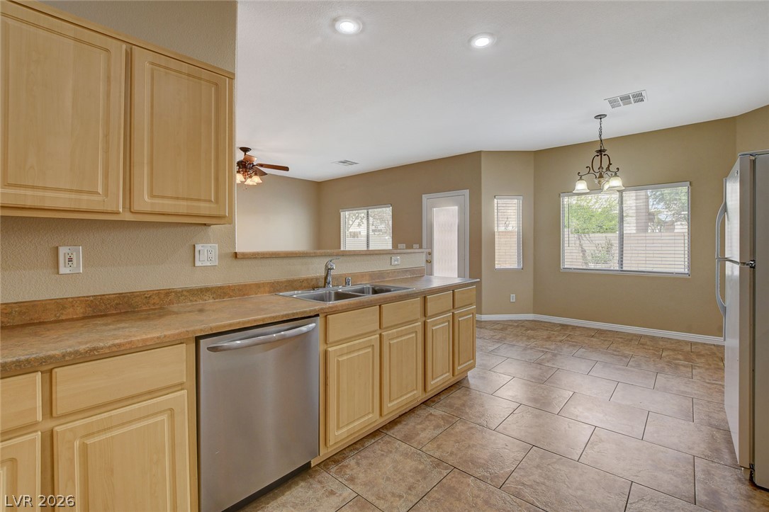 8926 Tomnitz Avenue Property Photo 3