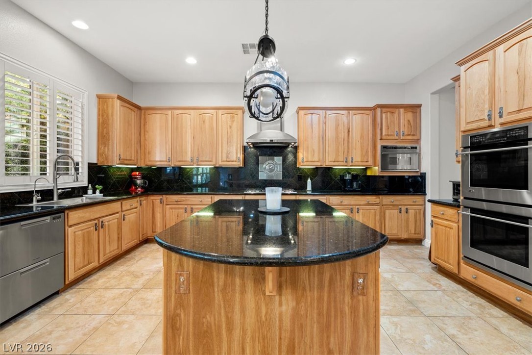 11541 Bohemian Forest Avenue Property Photo 13