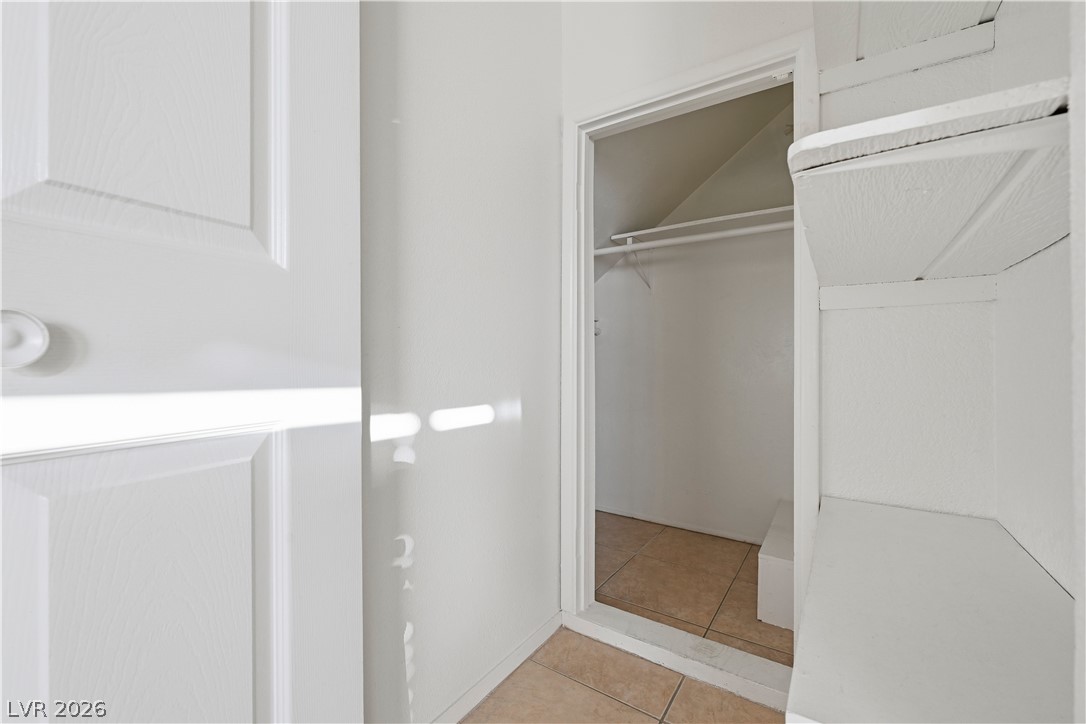 2413 Muirfield Avenue Property Photo 11