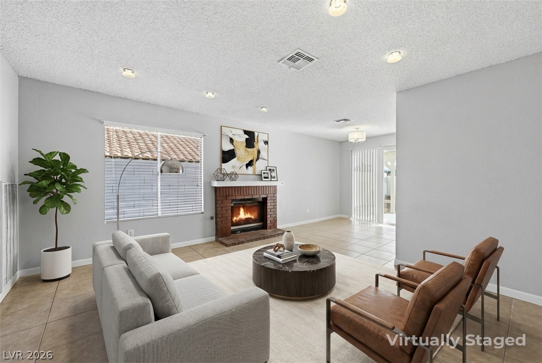 2413 Muirfield Avenue Property Photo 15