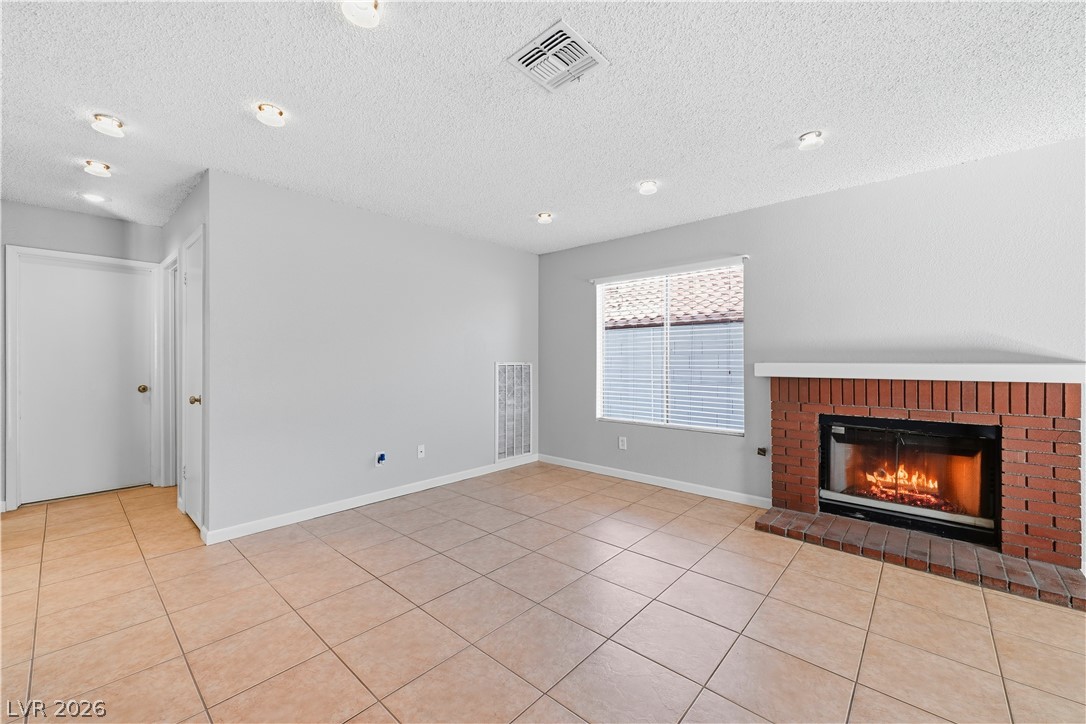 2413 Muirfield Avenue Property Photo 17
