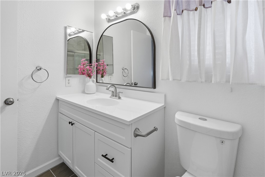 2413 Muirfield Avenue Property Photo 25