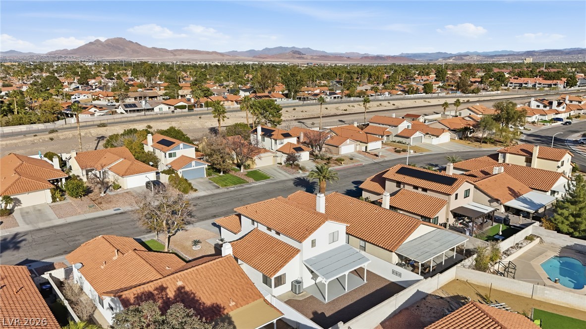 2413 Muirfield Avenue Property Photo 45